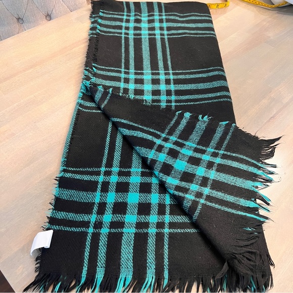Oversized Classic Plaid Cozy Blanket Scarf Wrap Fringe Trim - Picture 7 of 10